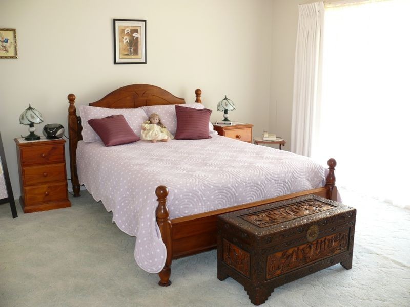 11 Boyd Court, Eagle Point VIC 3878