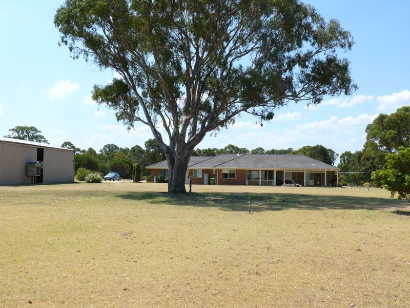 11 Boyd Court, Eagle Point VIC 3878