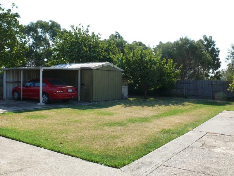 6 Forge Creek Road, Eagle Point VIC 3878
