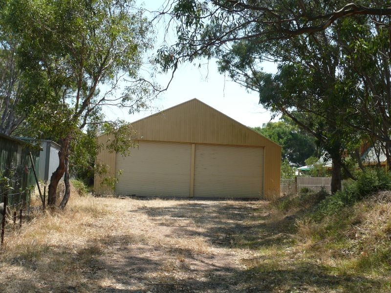53 Fourth Avenue, Raymond Island VIC 3880