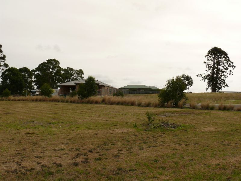 6 Heaths View, Paynesville VIC 3880