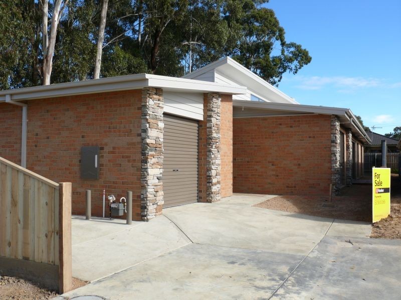 4 Eaton Place, Paynesville VIC 3880