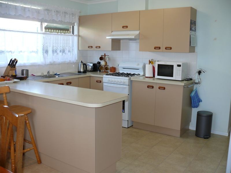 21 Waratah Avenue, Paynesville VIC 3880