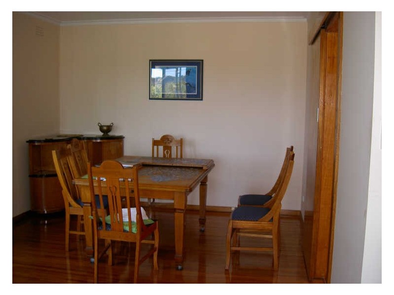 11 Main Road, Paynesville VIC 3880