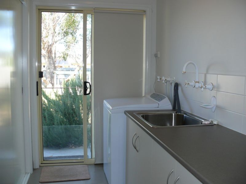 18 Riviera Close, Paynesville VIC 3880