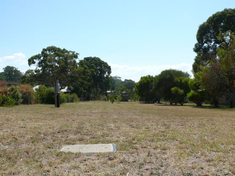 20 Riley Street, Eagle Point VIC 3878