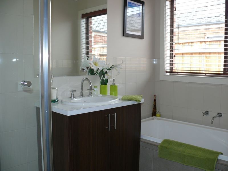 9 Jim Way, Paynesville VIC 3880