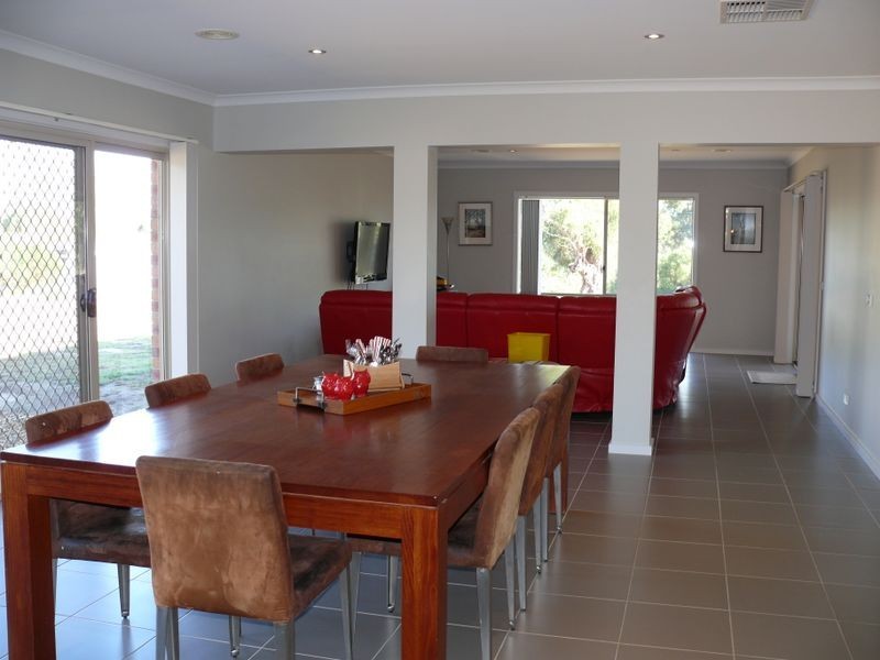 86 Forge Creek Road, Eagle Point VIC 3878