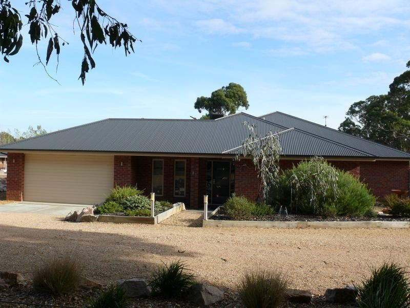 86 Forge Creek Road, Eagle Point VIC 3878