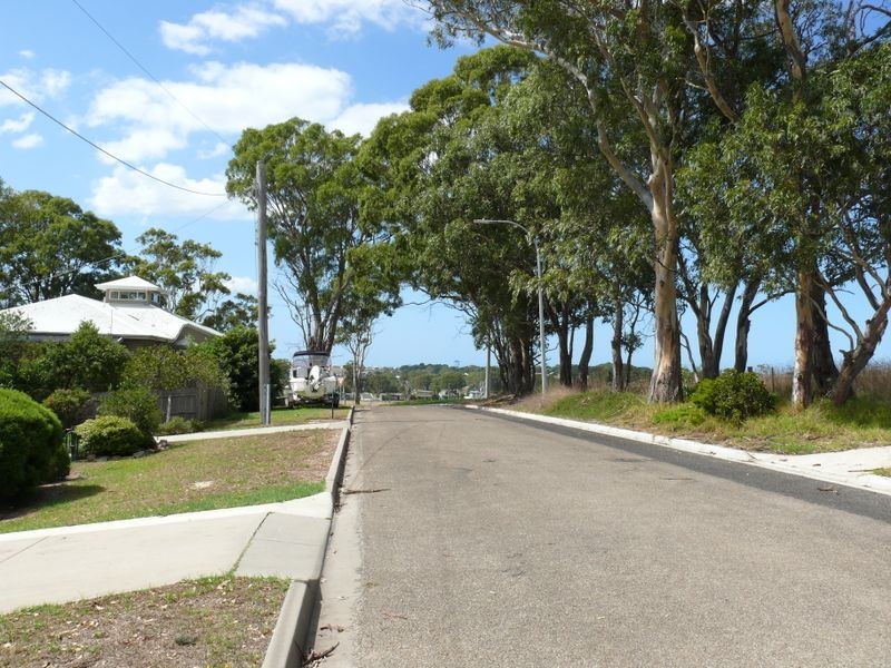 6 Hoskin Street, Eagle Point VIC 3878