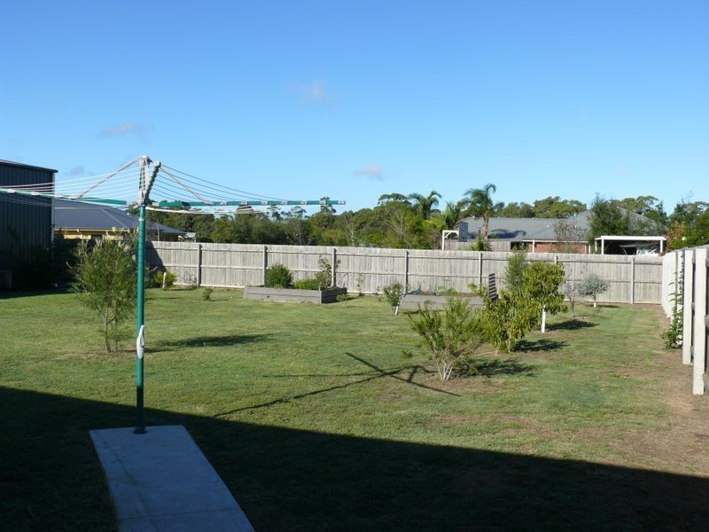 16 Riviera Close, Paynesville VIC 3880