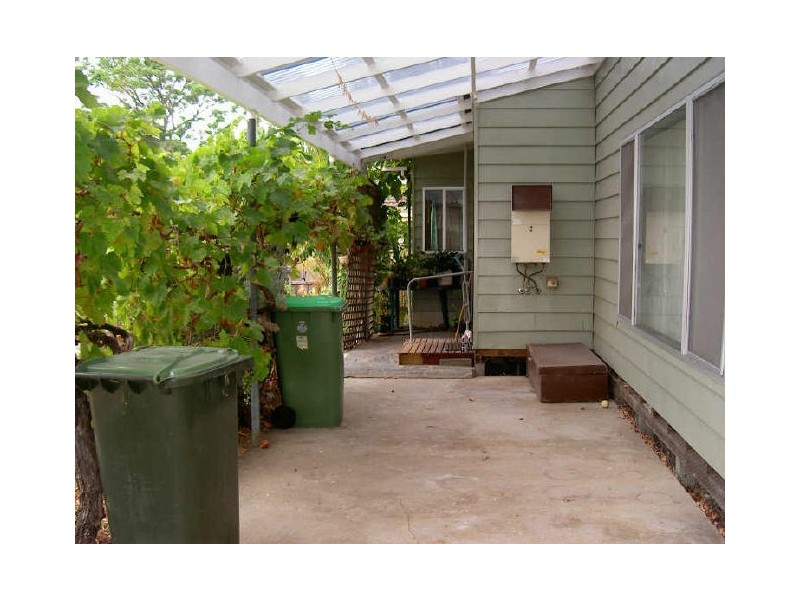 20 Gilsenan  Street, Paynesville VIC 3880