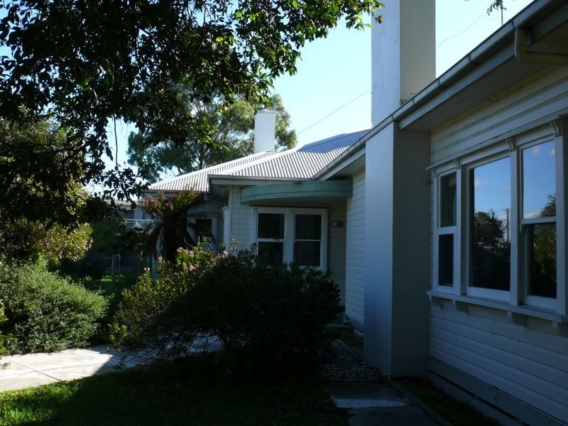 26 McMillan Grove, Paynesville VIC 3880