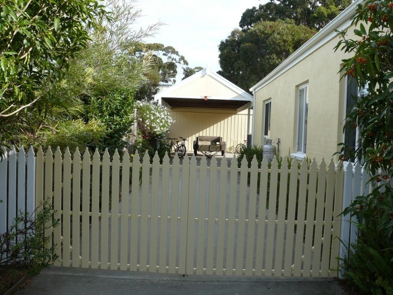 69A Newlands Drive, Paynesville VIC 3880