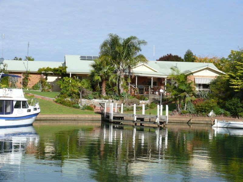 House 2/55 Wellington Street, Paynesville VIC 3880