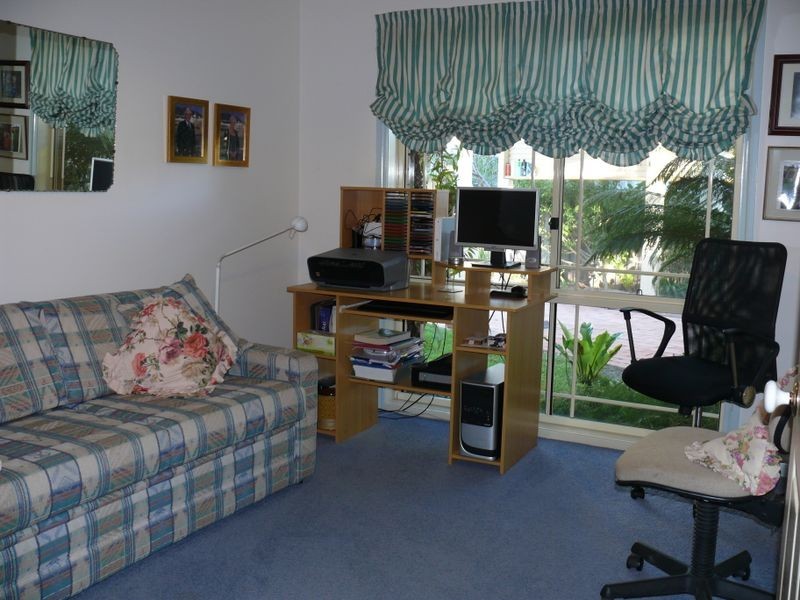 House 2/55 Wellington Street, Paynesville VIC 3880