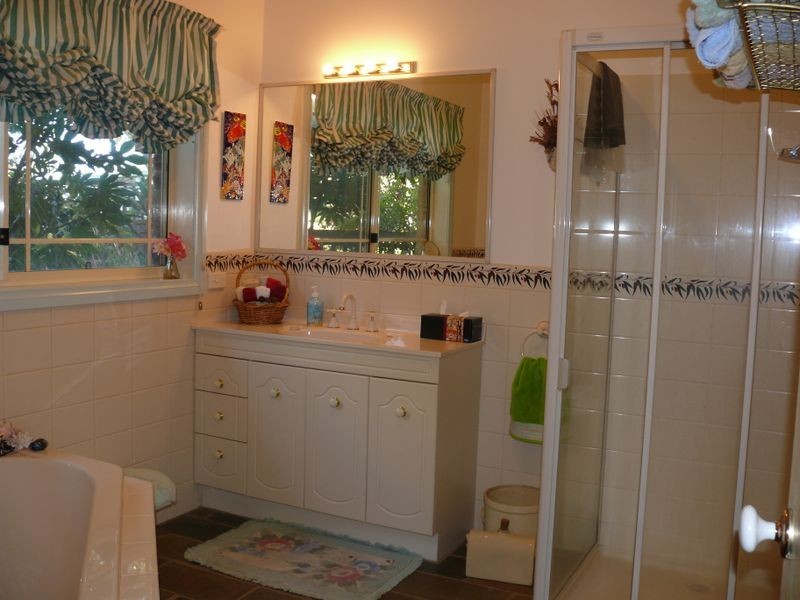 House 2/55 Wellington Street, Paynesville VIC 3880