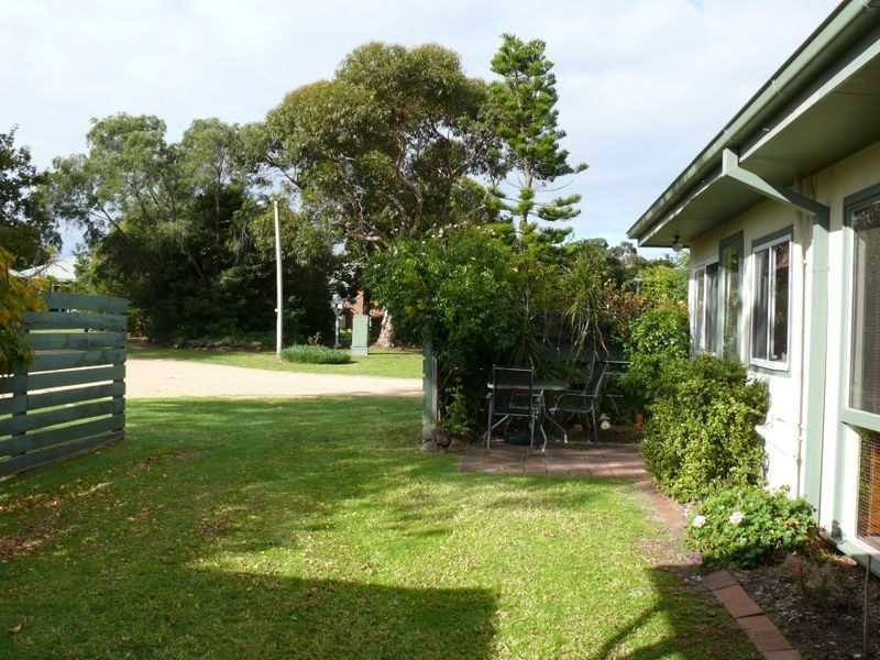 House 7/19 Toonalook Parade, Paynesville VIC 3880