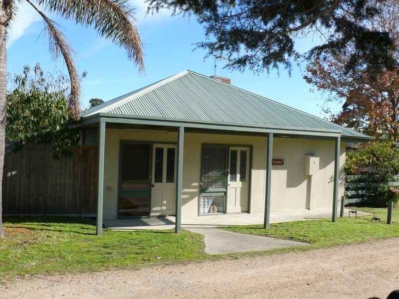 House 7/19 Toonalook Parade, Paynesville VIC 3880