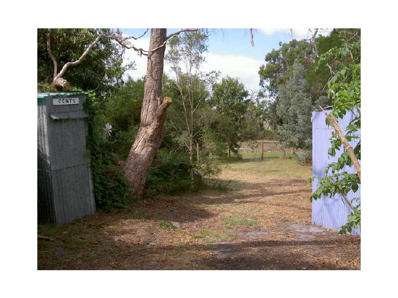 7/15 Eighth Avenue, Raymond Island VIC 3880