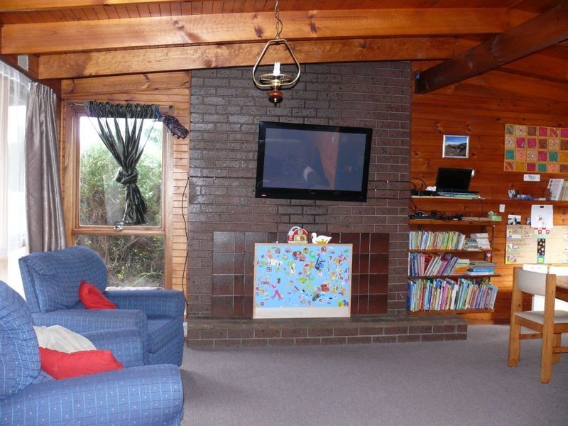 4 Bungaree Avenue, Paynesville VIC 3880