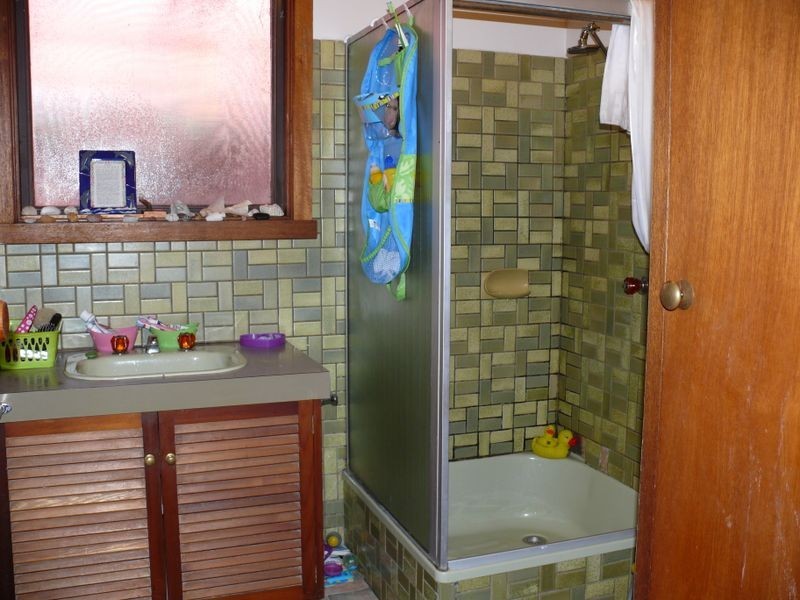 4 Bungaree Avenue, Paynesville VIC 3880