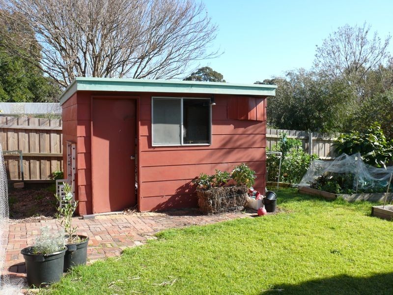 4 Bungaree Avenue, Paynesville VIC 3880