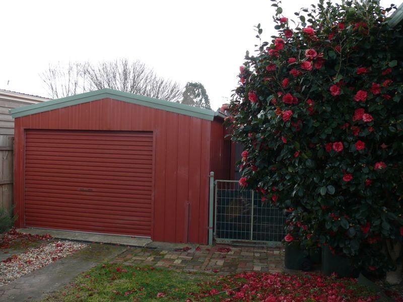 4 Bungaree Avenue, Paynesville VIC 3880