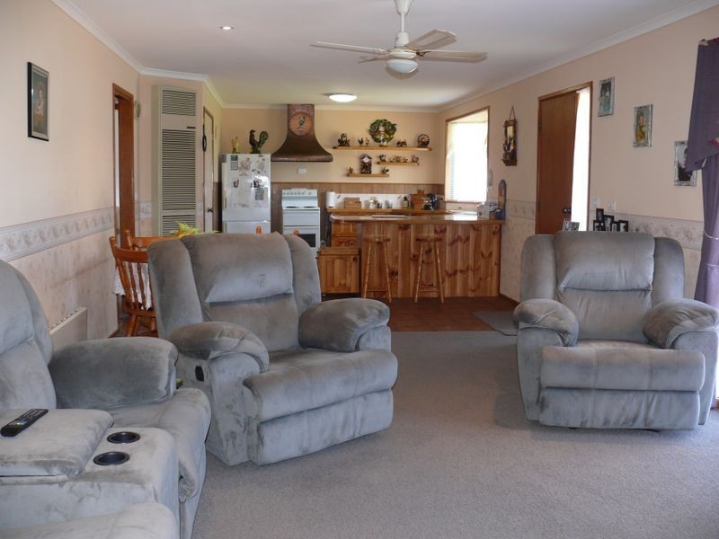5 Horizon Way, Newlands Arm VIC 3875