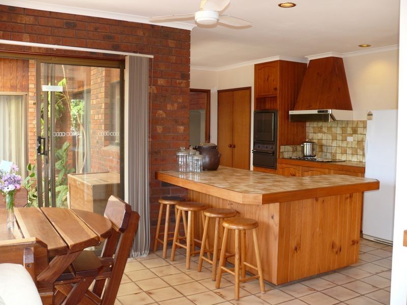 18 Paynesville Road, Paynesville VIC 3880