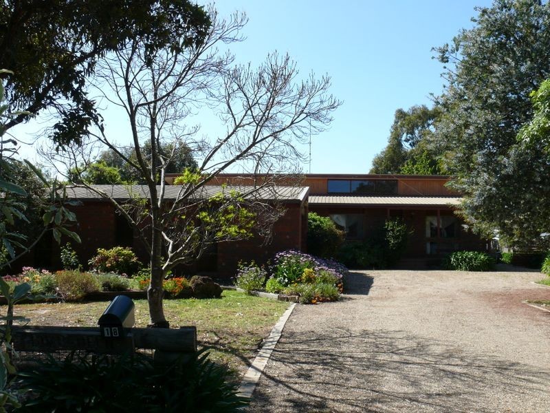 18 Paynesville Road, Paynesville VIC 3880