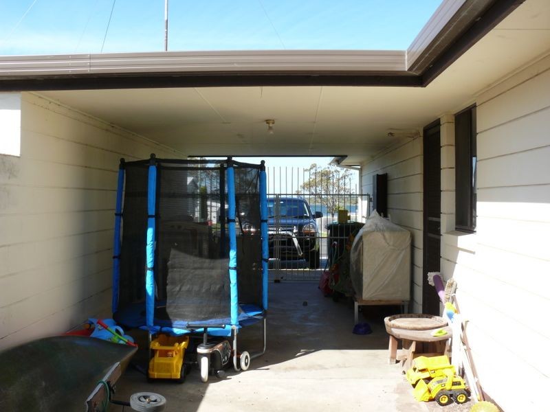 1/28 McMillan Grove, Paynesville VIC 3880