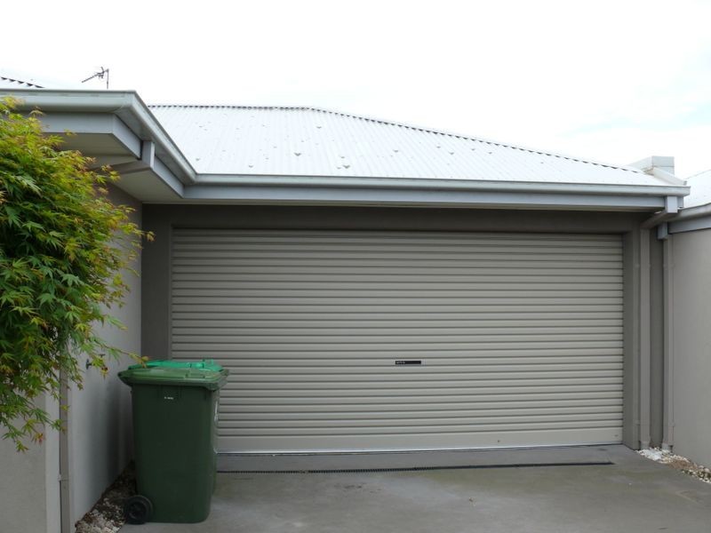 2/119 Langford Parade, Paynesville VIC 3880
