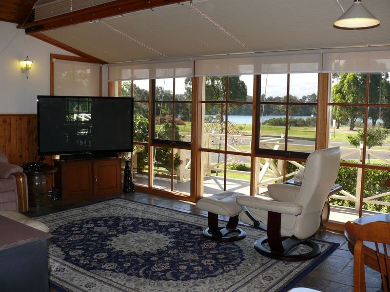 24 Meridian Way, Newlands Arm VIC 3875