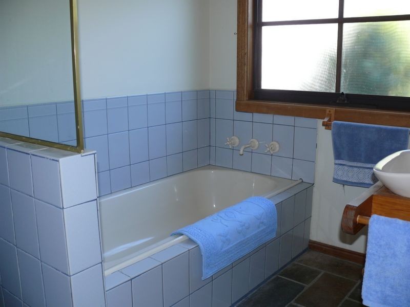 24 Meridian Way, Newlands Arm VIC 3875