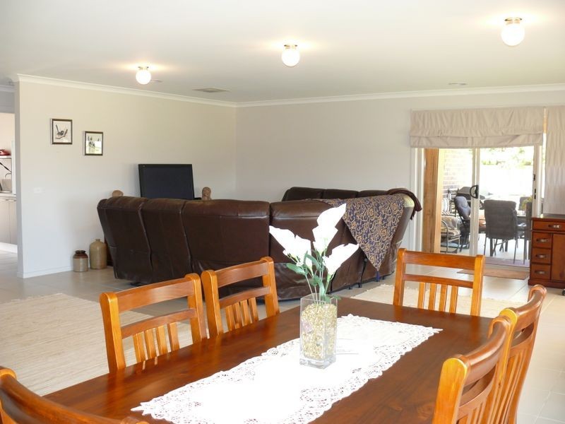 3 Chart Court, Newlands Arm VIC 3875