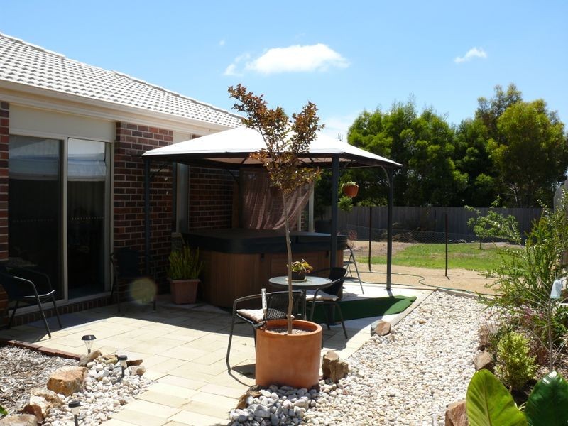 3 Chart Court, Newlands Arm VIC 3875