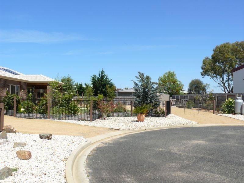 3 Chart Court, Newlands Arm VIC 3875