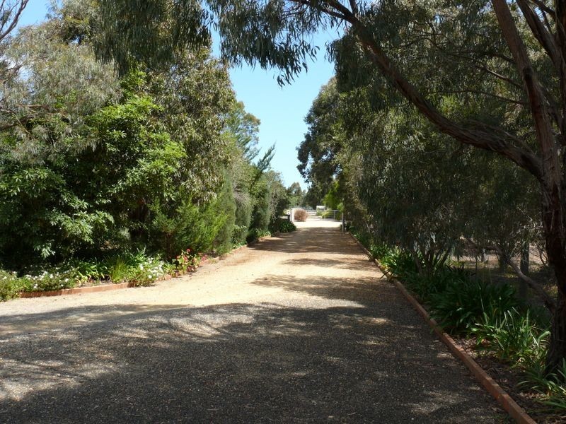 20 Boyd Court, Eagle Point VIC 3878