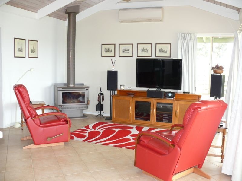 5 Simpsons Drive, Newlands Arm VIC 3875