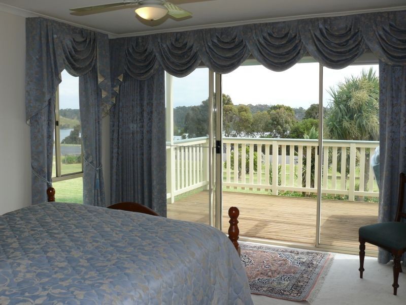 5 Simpsons Drive, Newlands Arm VIC 3875