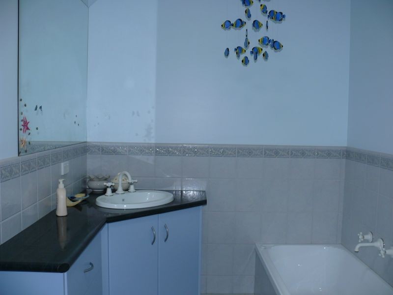 30 Victoria Street, Paynesville VIC 3880