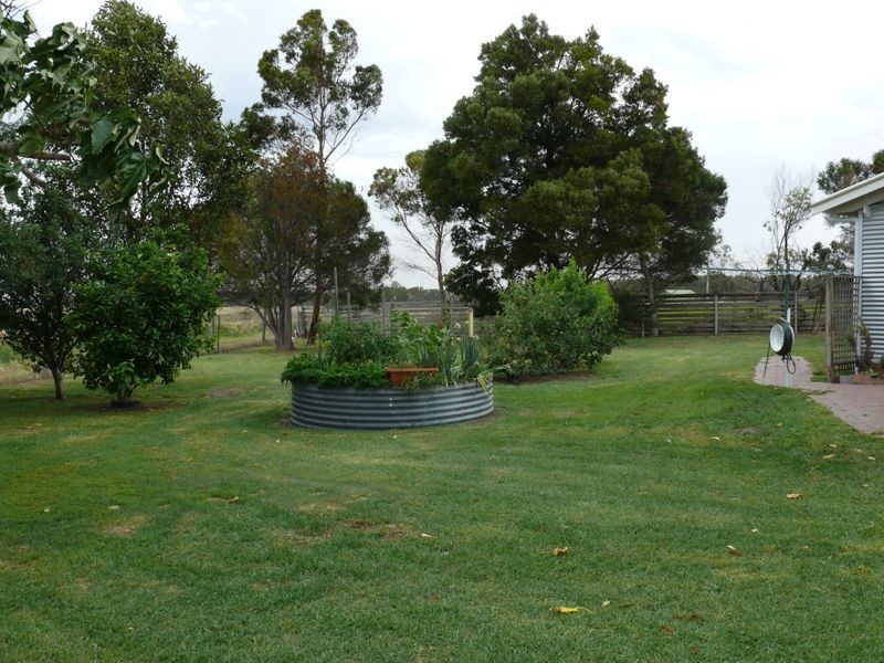 18 Crown Ridge Avenue, Newlands Arm VIC 3875