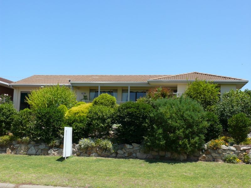 51 Fullarton Drive, Paynesville VIC 3880