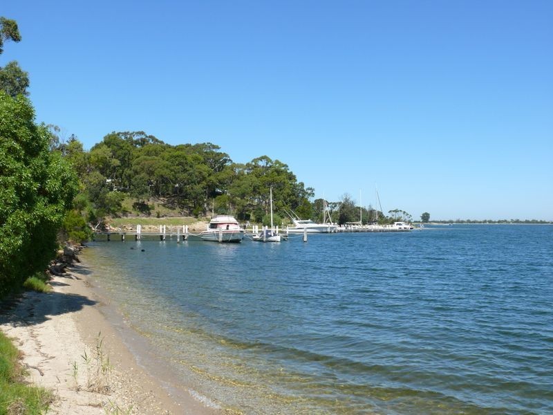 17 Woodland Court, Paynesville VIC 3880