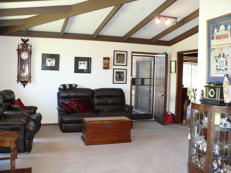 6 Bungaree Avenue, Paynesville VIC 3880