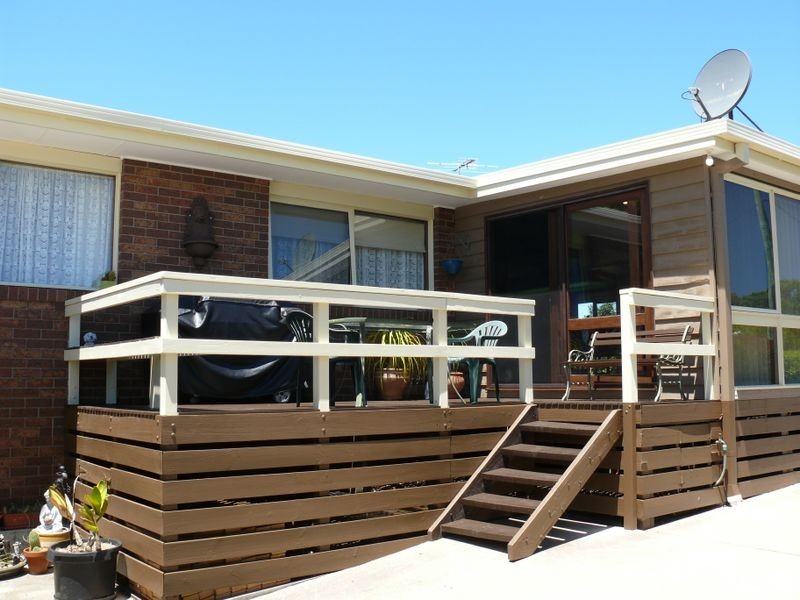 6 Bungaree Avenue, Paynesville VIC 3880