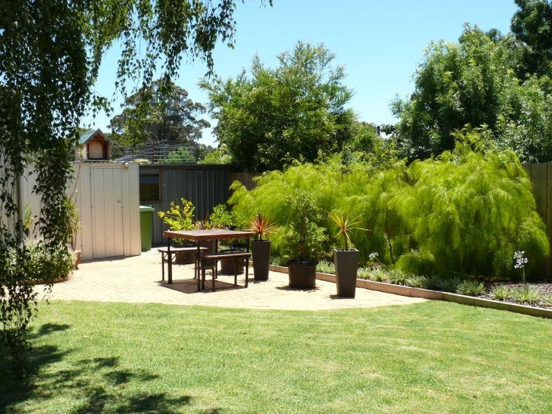 6 Bungaree Avenue, Paynesville VIC 3880