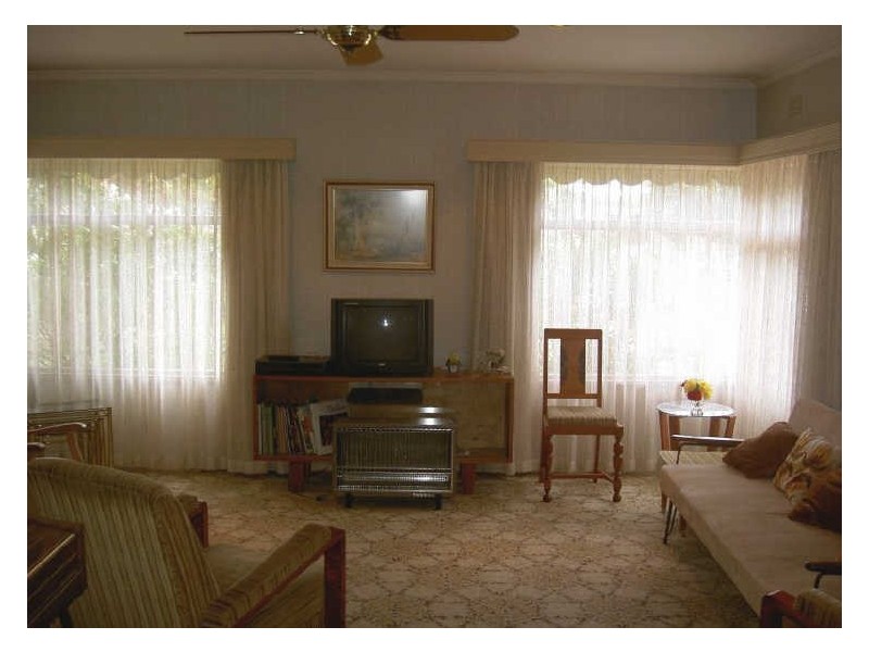 18 Wellington Street, Paynesville VIC 3880