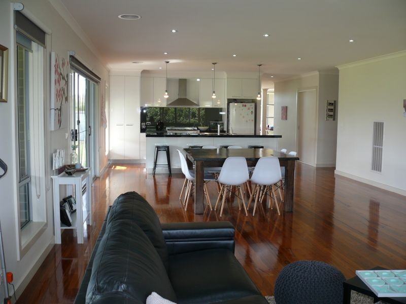 15 Riviera Close, Paynesville VIC 3880